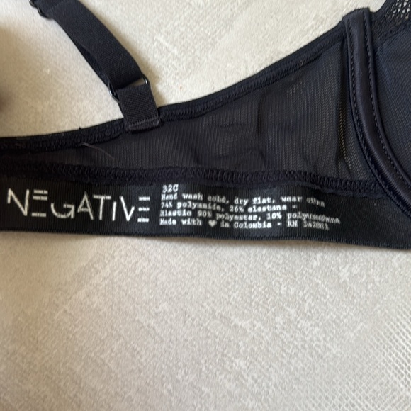 Negative Underwear Sieve balconies bra 32C black - Picture 6 of 6